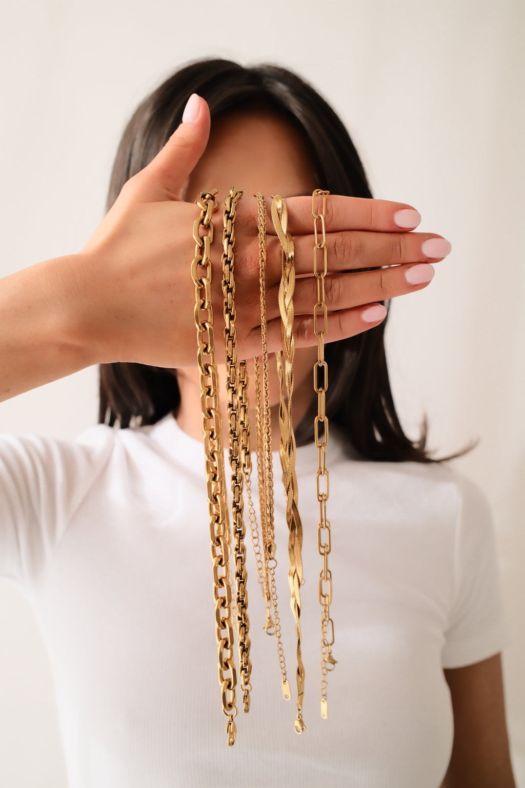 Twist Of Light Necklace