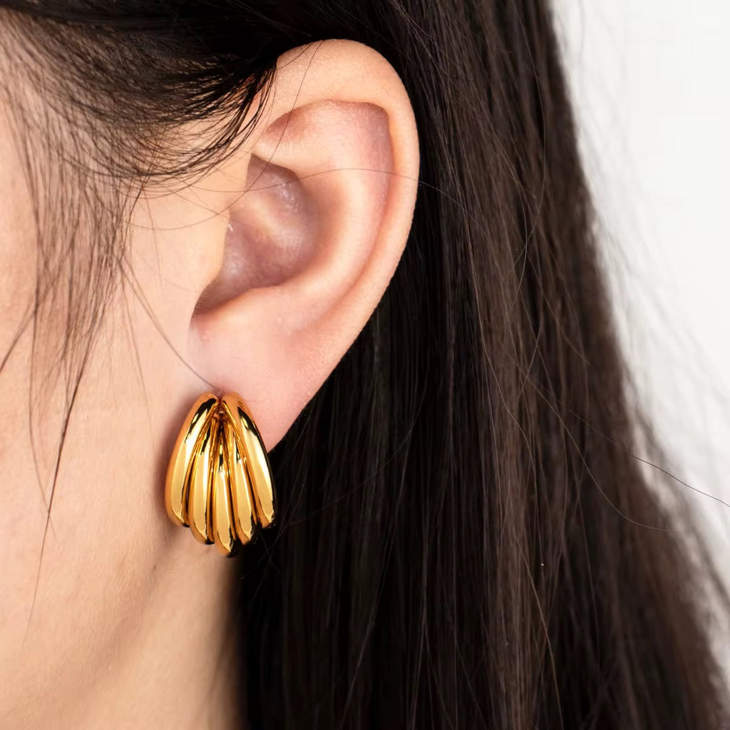 Tulip Earrings