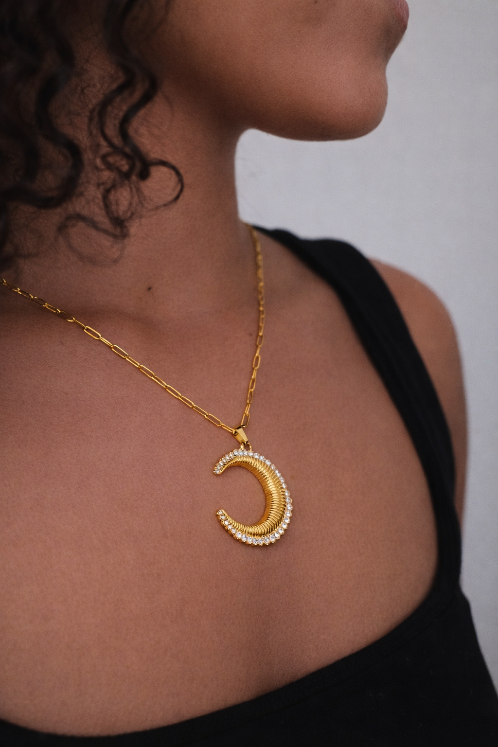 The Crescent Necklace