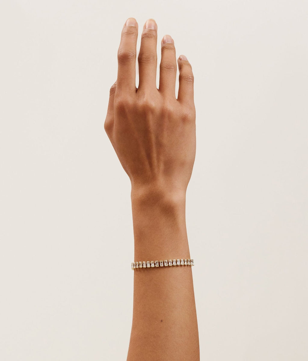 Illuminate statement bracelet